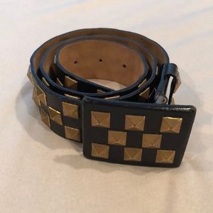 Saks Fifth Avenue leather studded belt size S